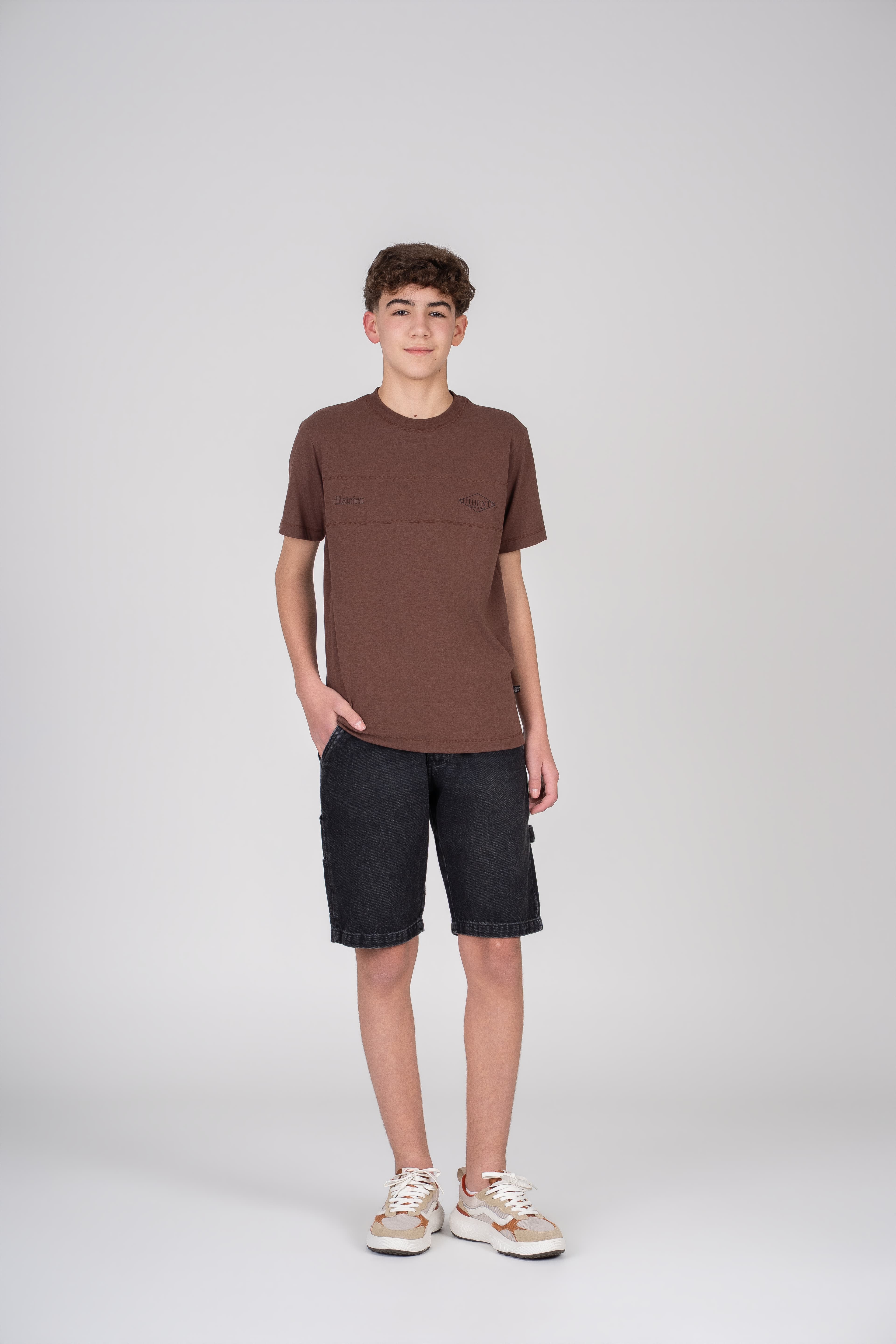 Camiseta District — foto 1